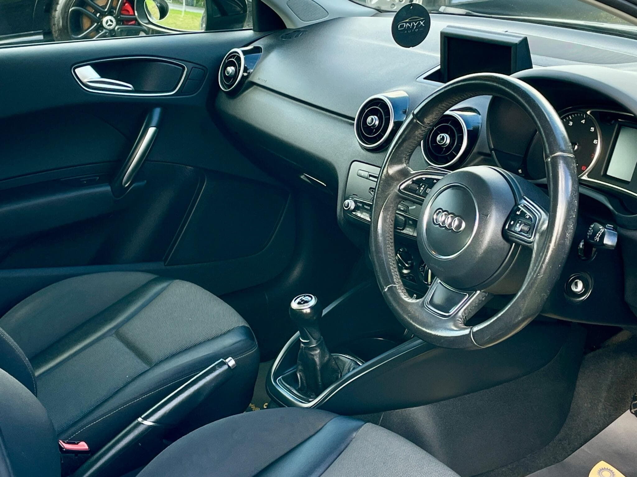 Audi A1 view 18