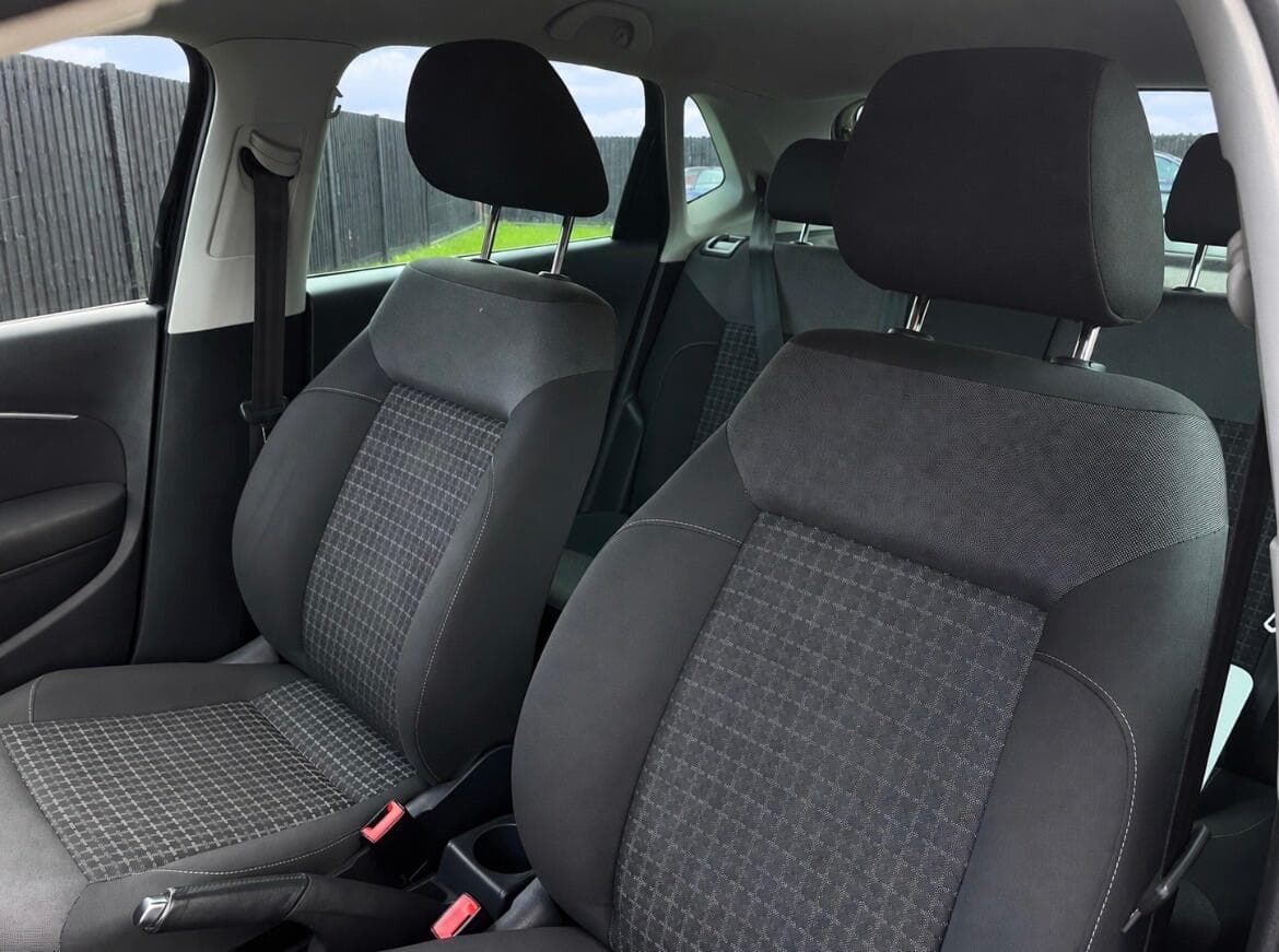Volkswagen Polo view 31