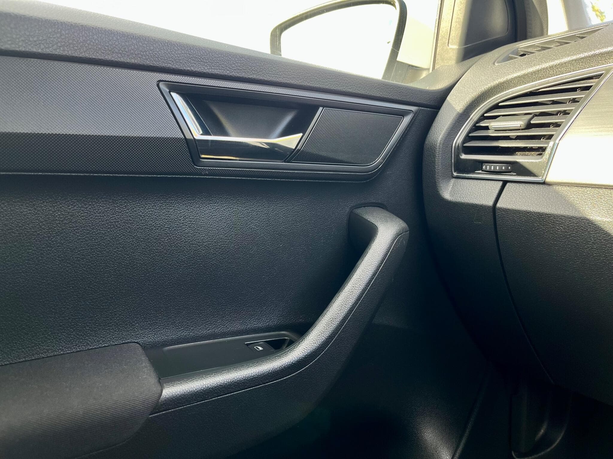 Skoda Fabia view 30