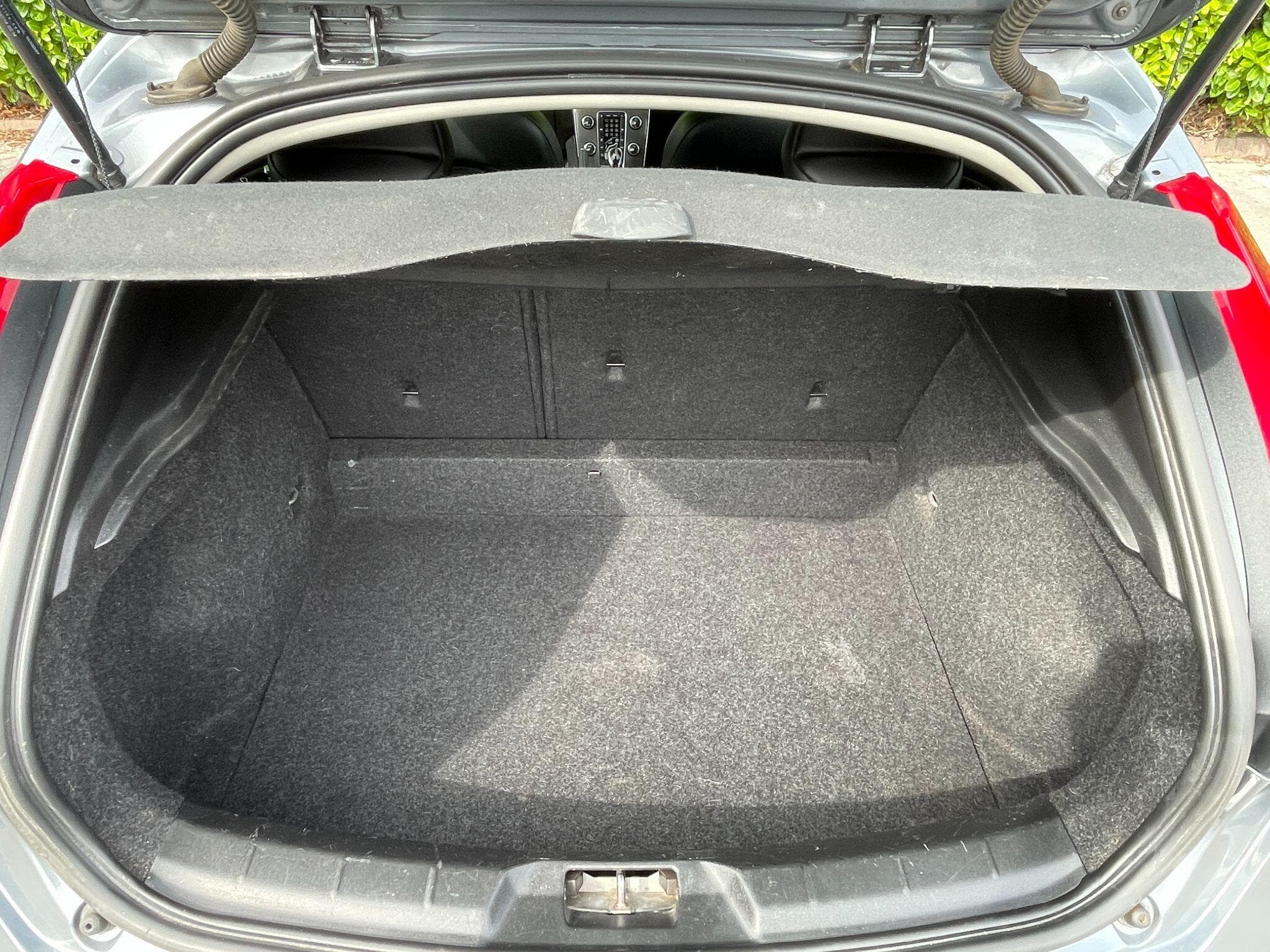 Volvo V40 Cross Country view 40