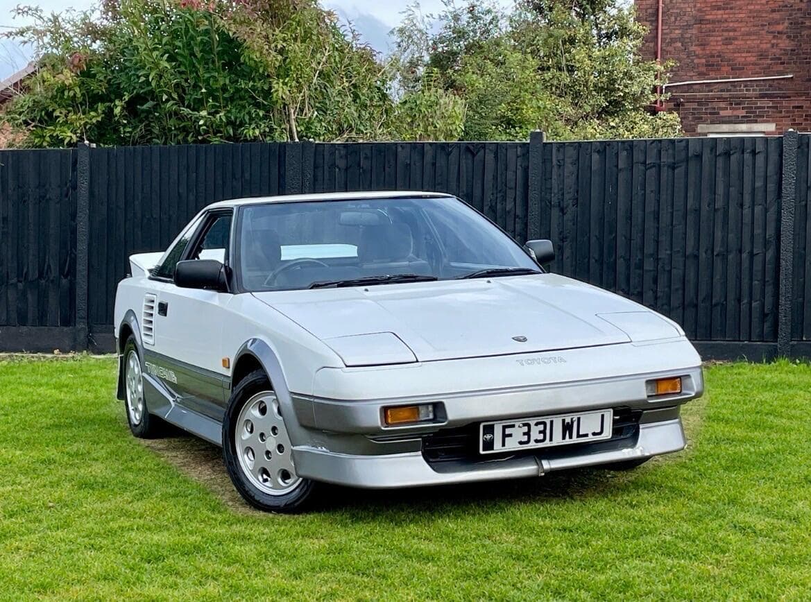 Toyota MR2 view 2