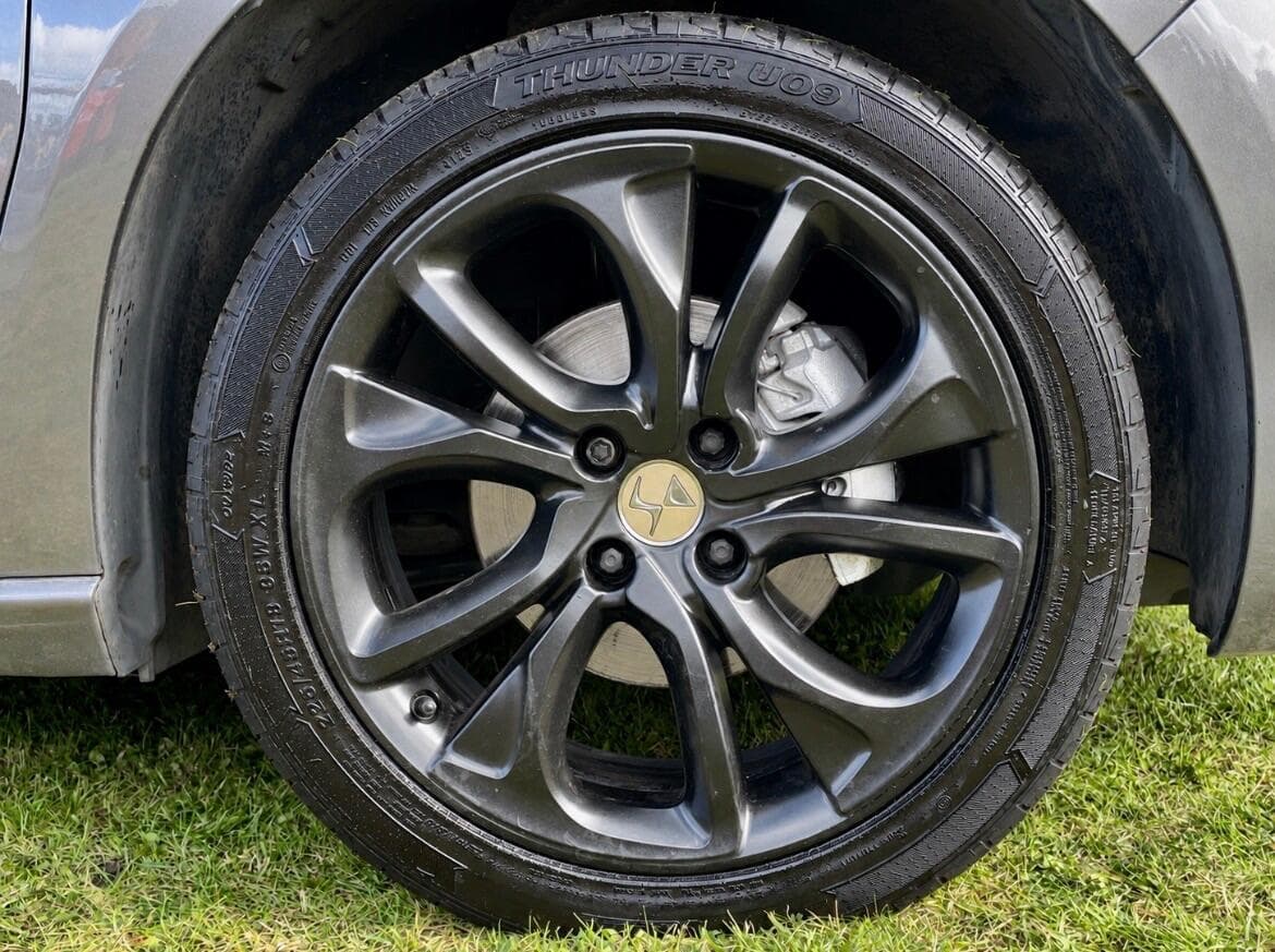 DS AUTOMOBILES DS 4 view 13