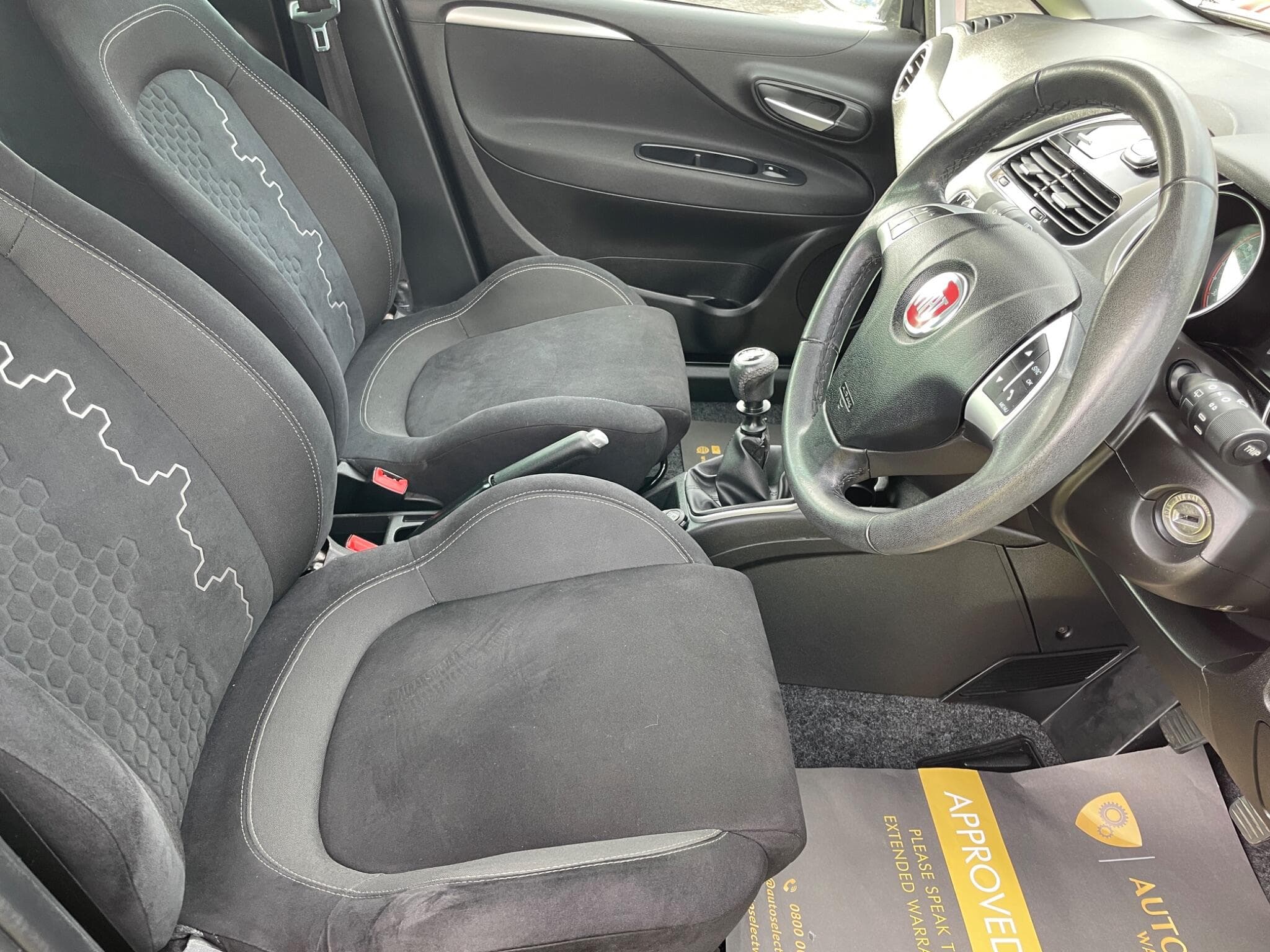 Fiat Punto view 25