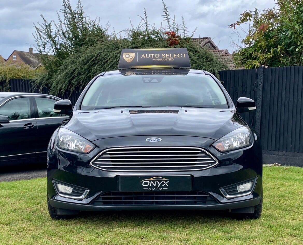 Ford Focus view 4