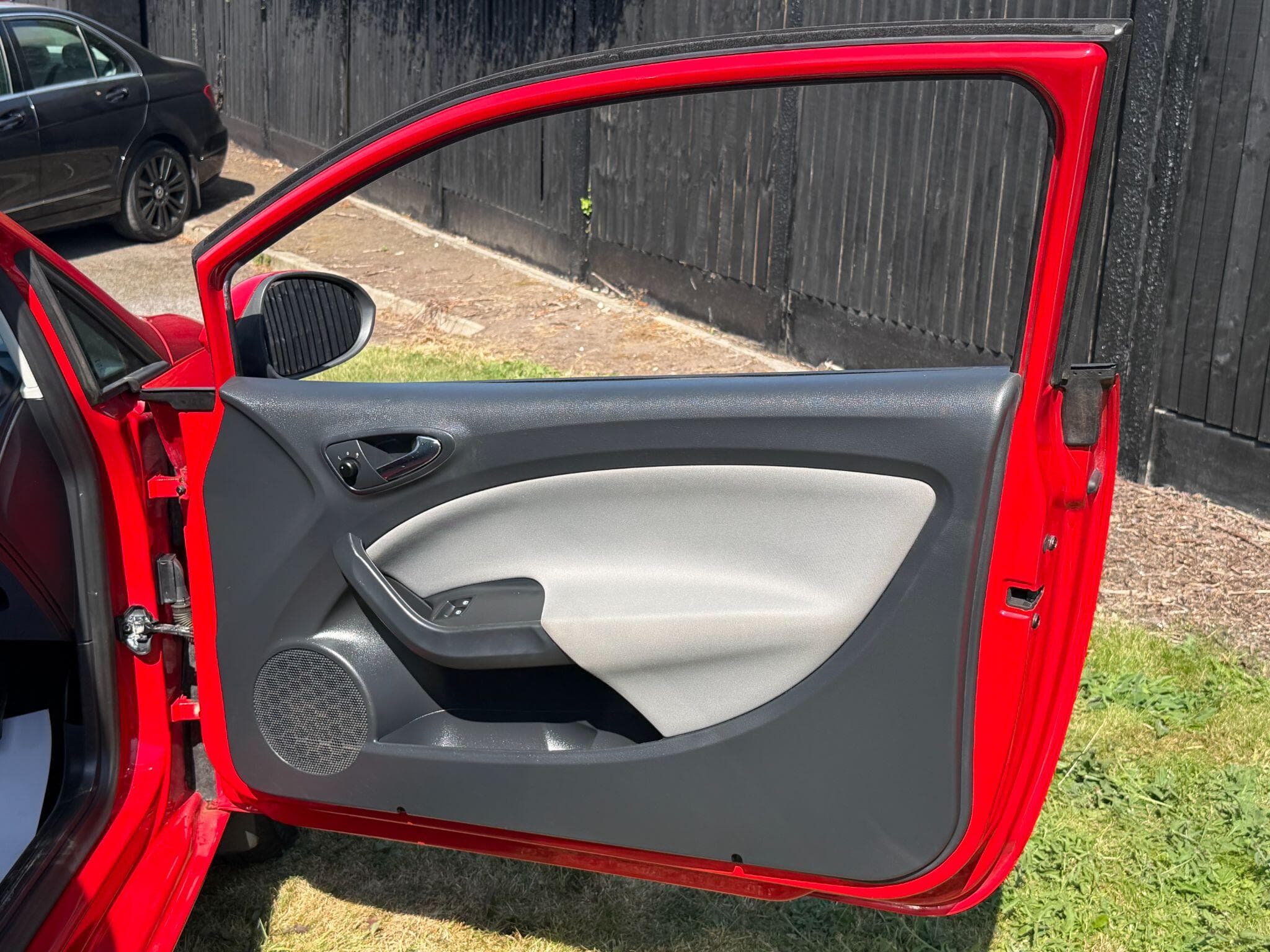SEAT Ibiza view 21