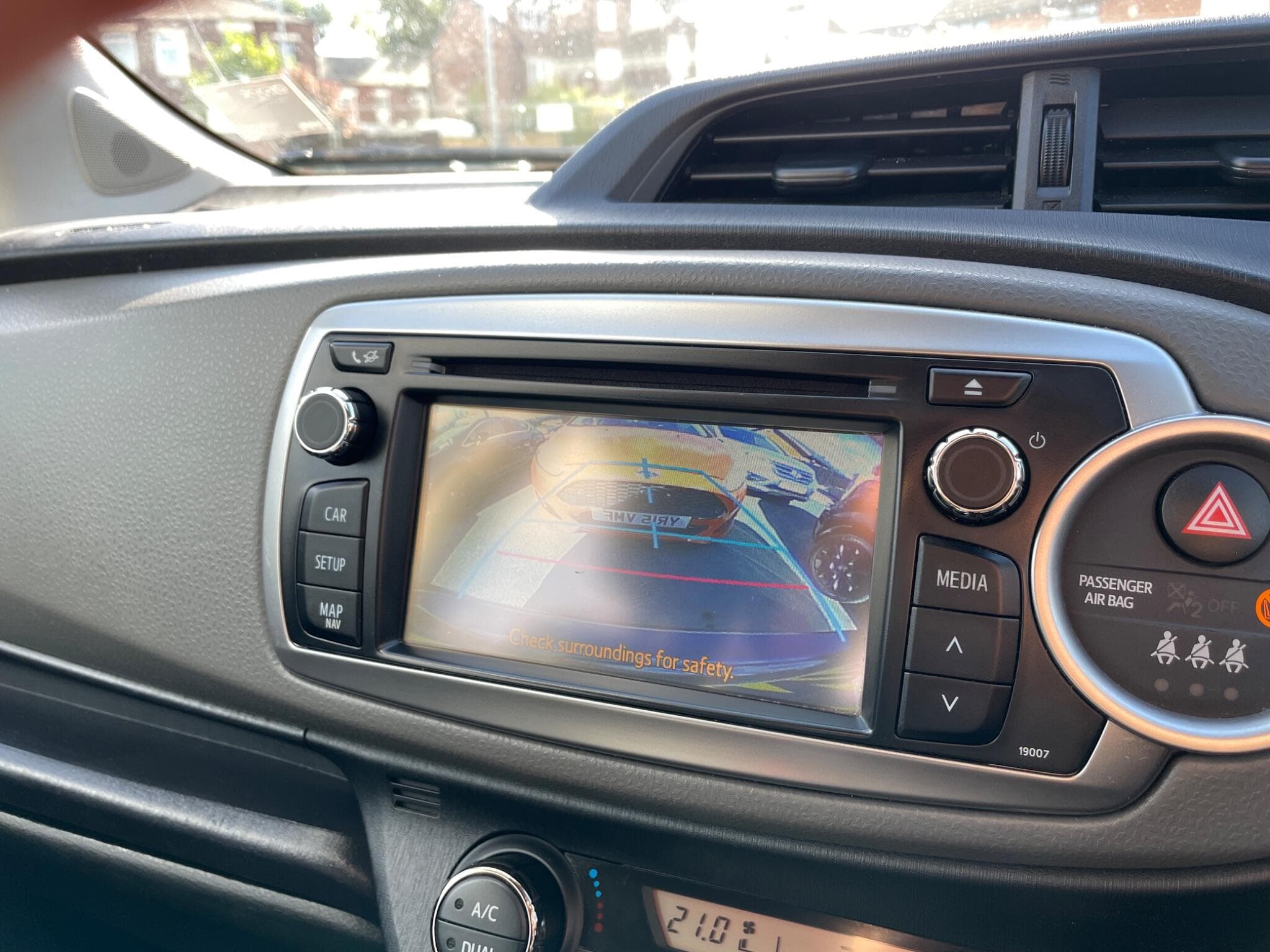 Toyota Yaris view 25
