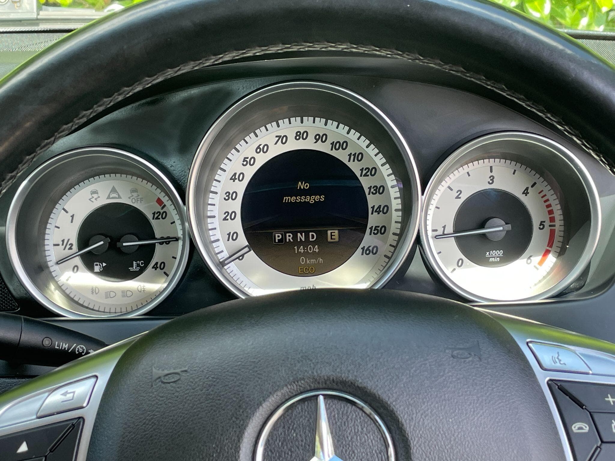 Mercedes-Benz C Class view 27