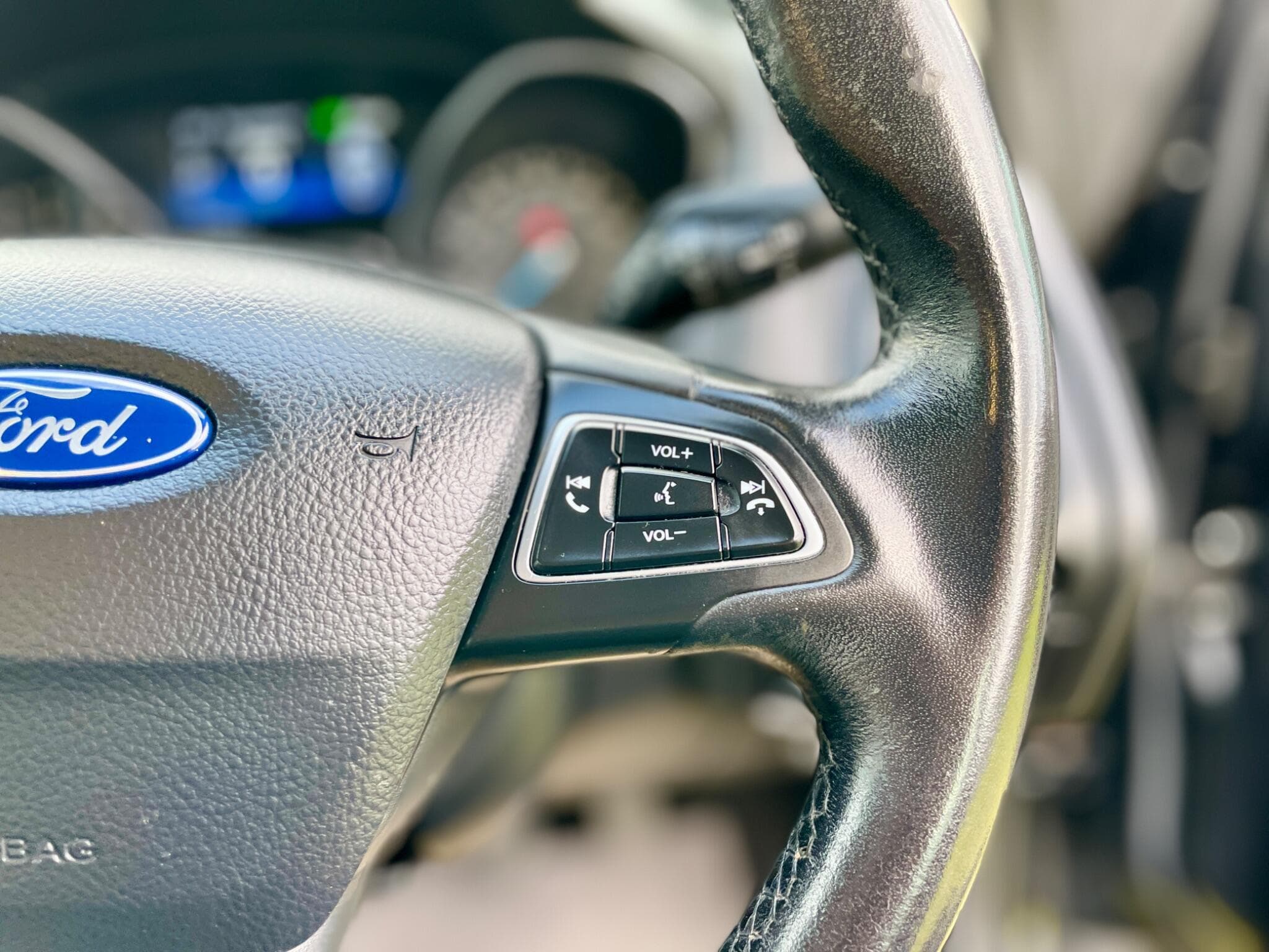Ford Focus view 23