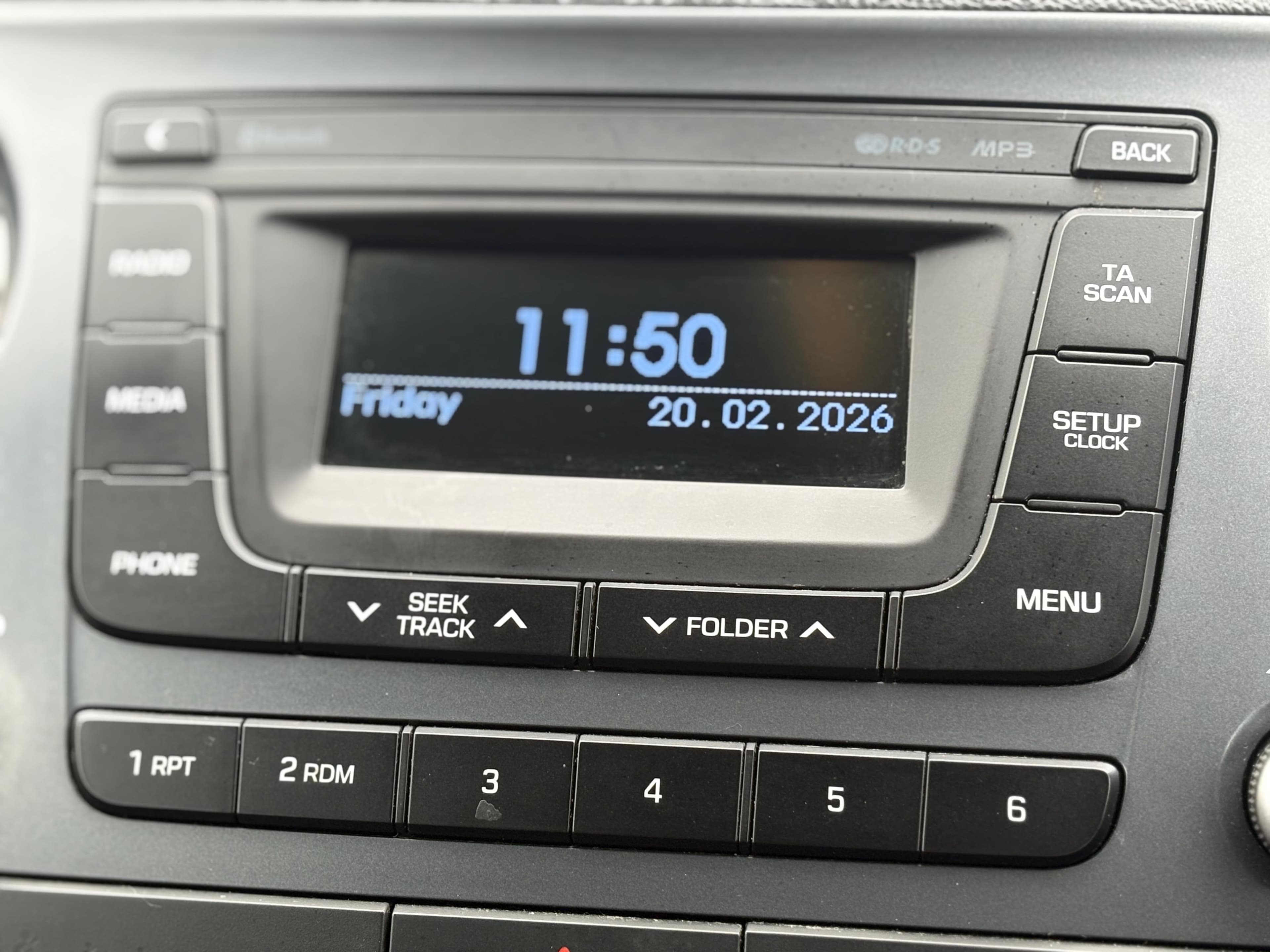 HYUNDAI i10 SE view 45