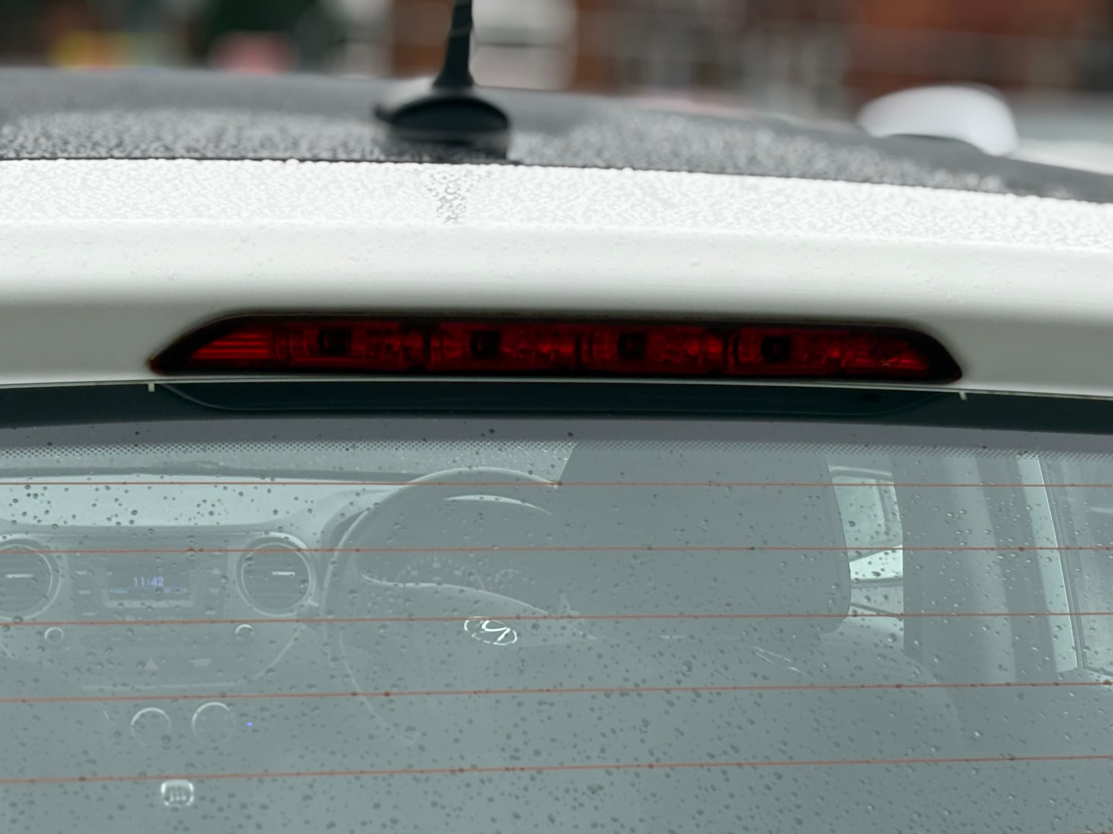 HYUNDAI i10 SE view 14